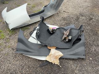 Vehicle Parts Image #1